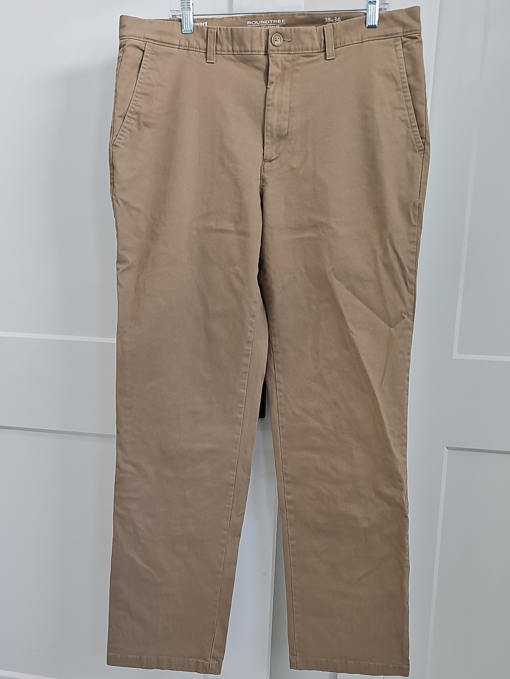 Roundtree & Yorke Classic Tan Chinos - Straight Fit 38-34